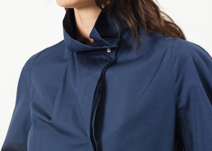 Full Collar Poplin Blouse in Navy